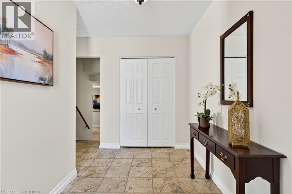 Photo 3 of 150 Solomon Crescent, Hamilton ON