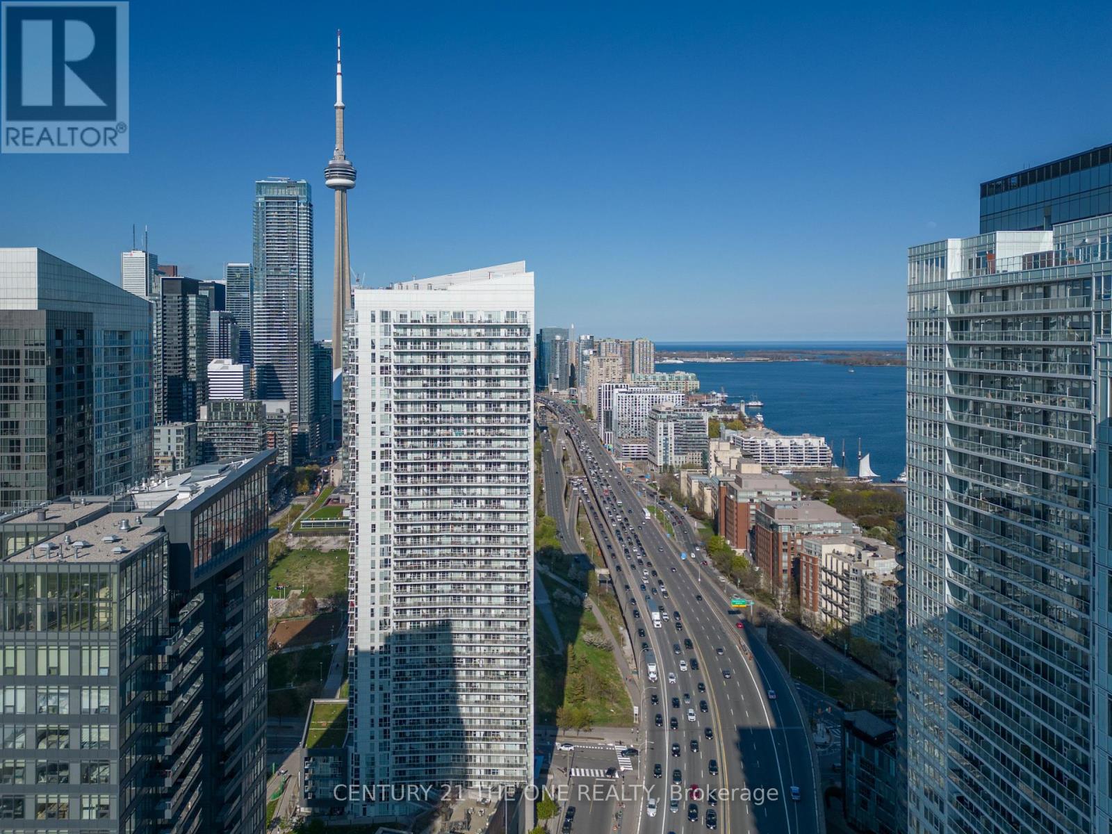 Photo 1 of 1003 75 Queens Wharf Road, Toronto ON