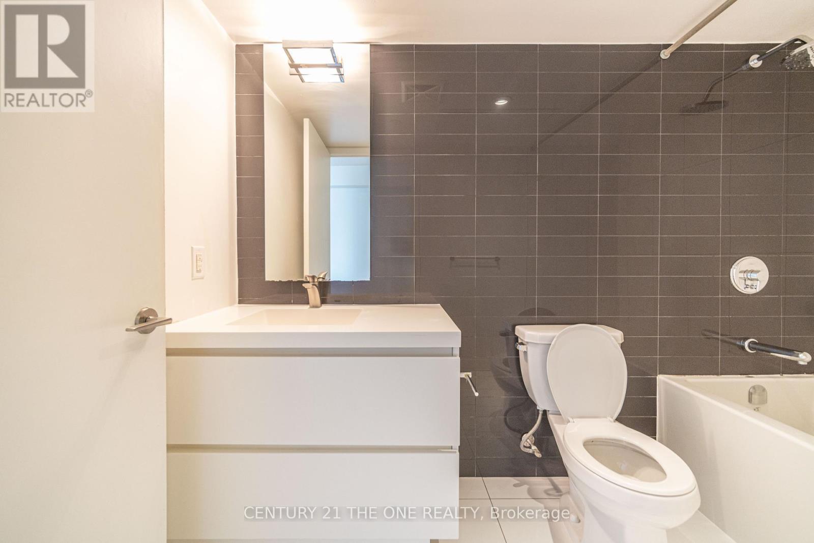 Photo 12 of 1003 75 Queens Wharf Road, Toronto ON