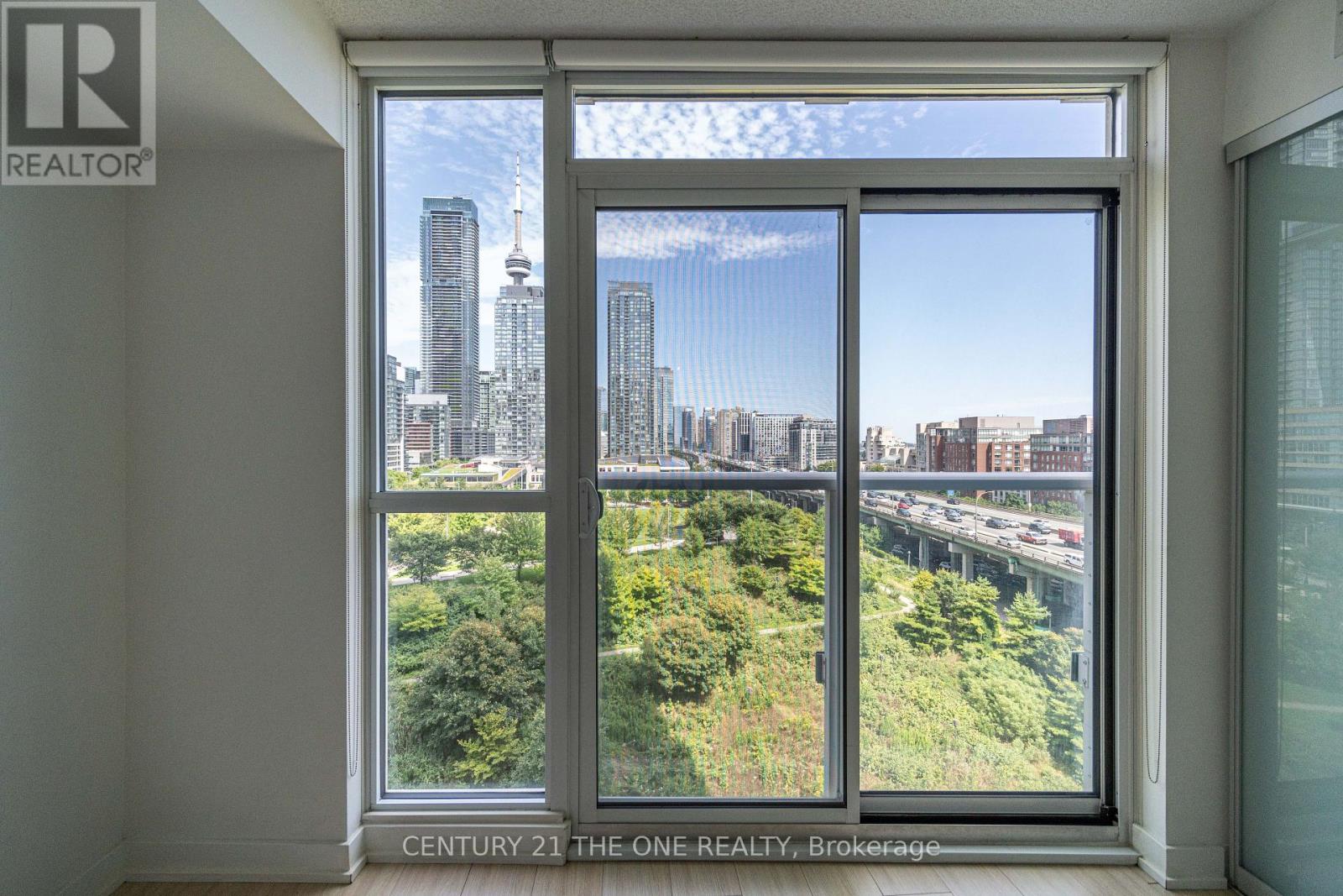Photo 15 of 1003 75 Queens Wharf Road, Toronto ON