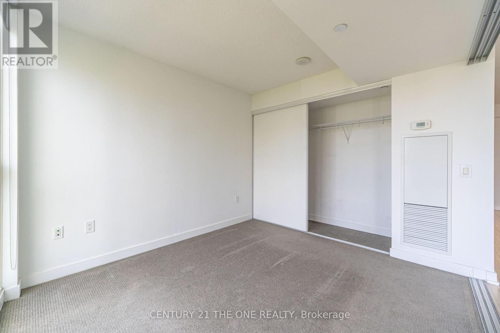Photo 19 of 1003 75 Queens Wharf Road, Toronto ON