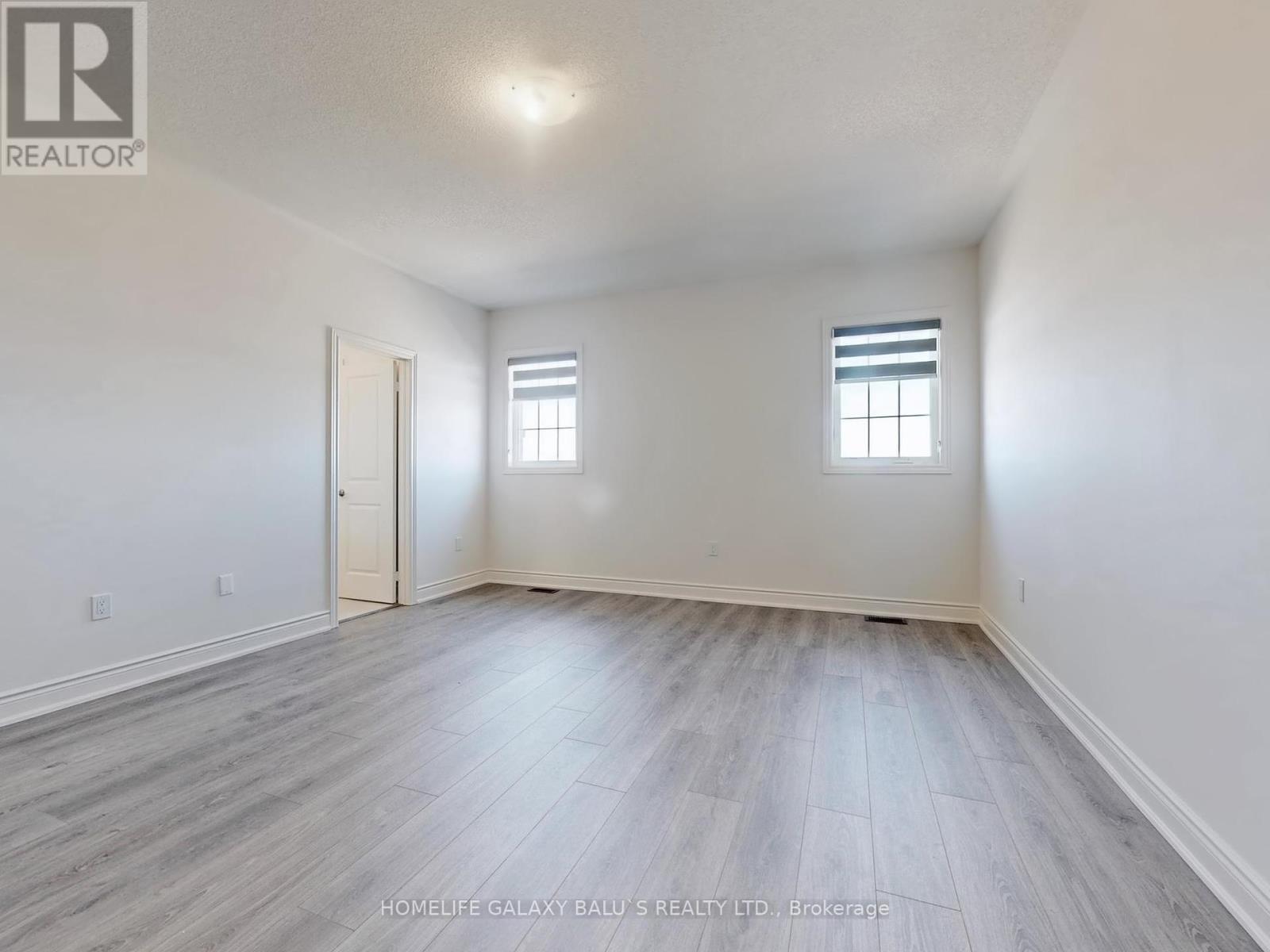 Photo 10 of 2169 Cayenne Street, Oshawa ON