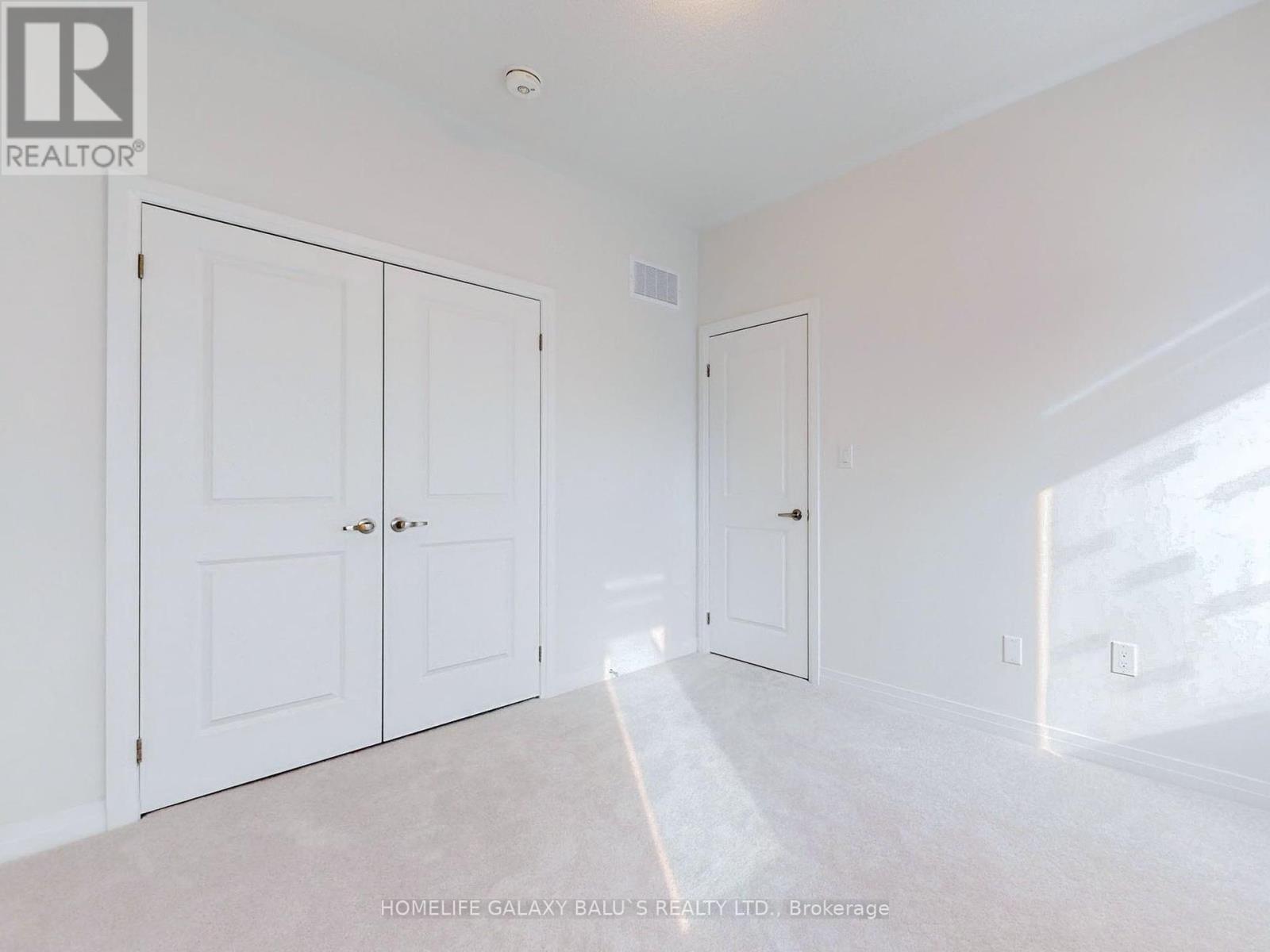 Photo 19 of 1078 Pisces Trail, Pickering ON