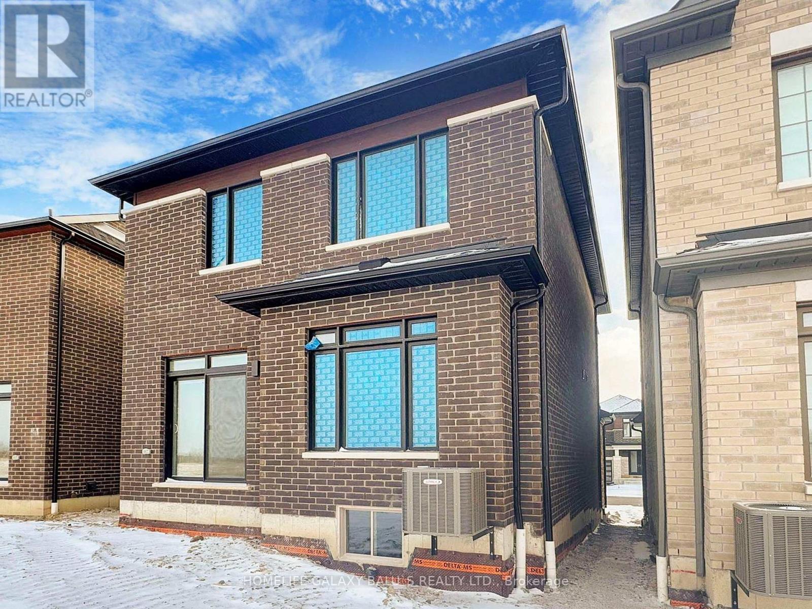 Photo 5 of 1078 Pisces Trail, Pickering ON