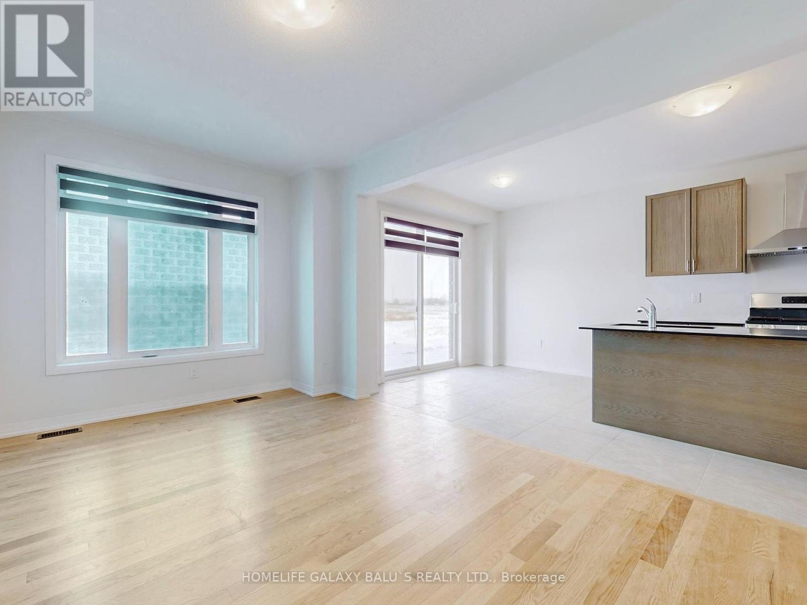 Photo 10 of 1078 Pisces Trail, Pickering ON