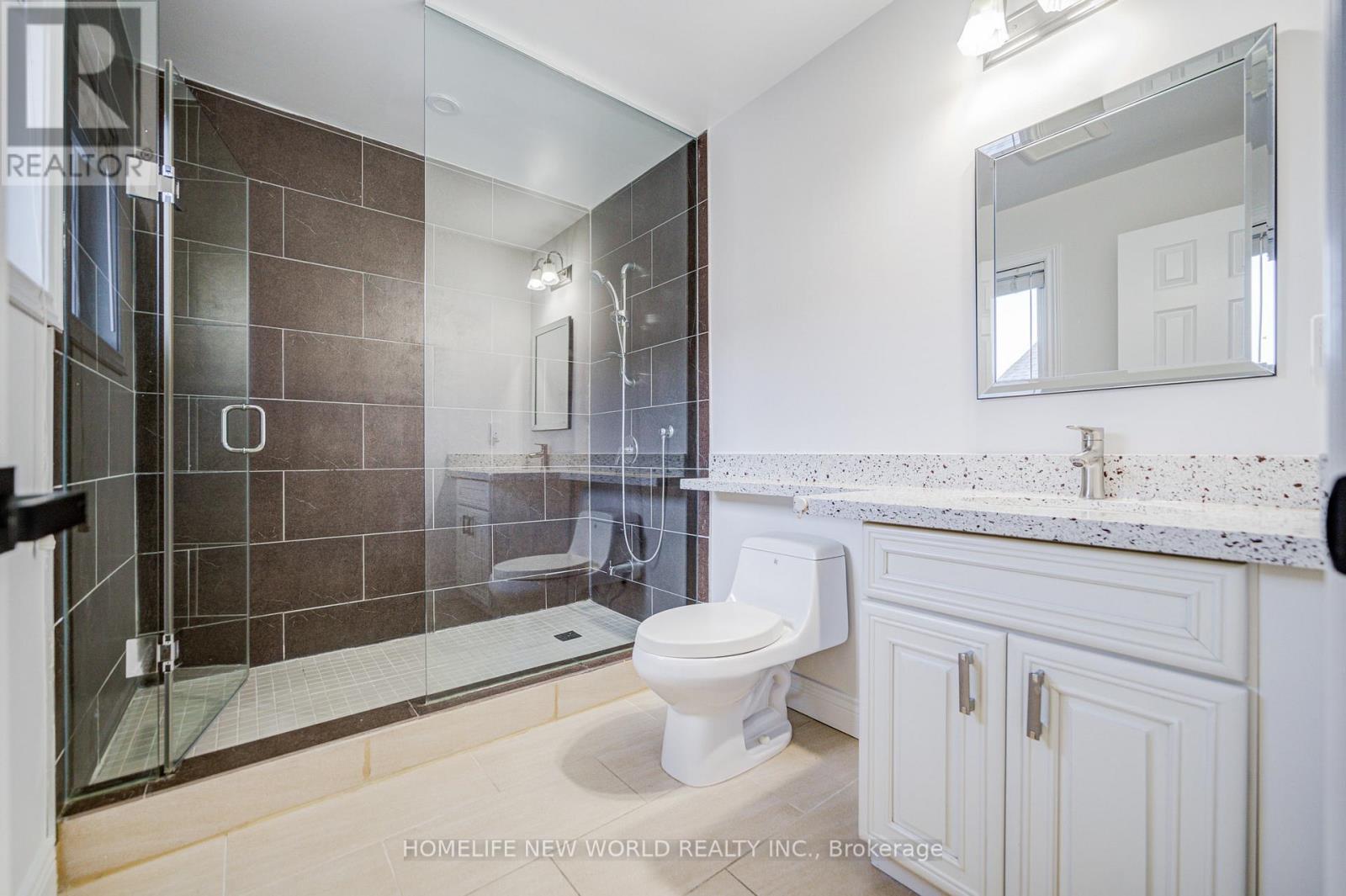 Photo 32 of 178 Alpine Crescent, Richmond Hill ON