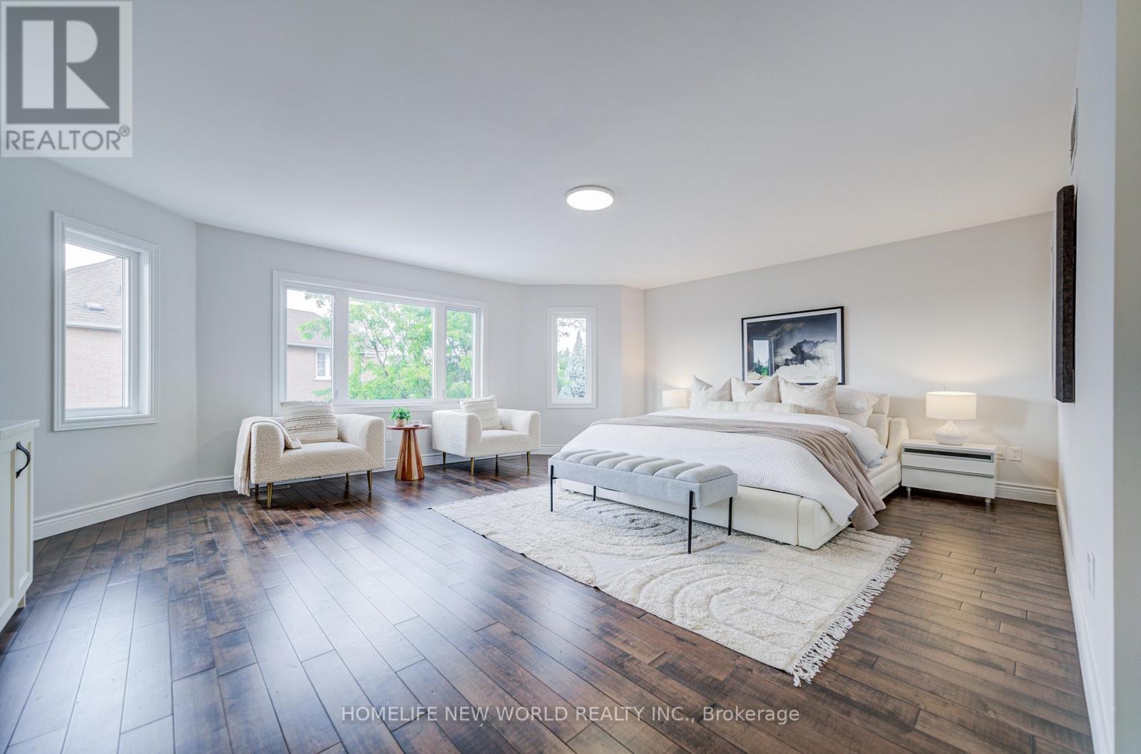 Photo 35 of 178 Alpine Crescent, Richmond Hill ON