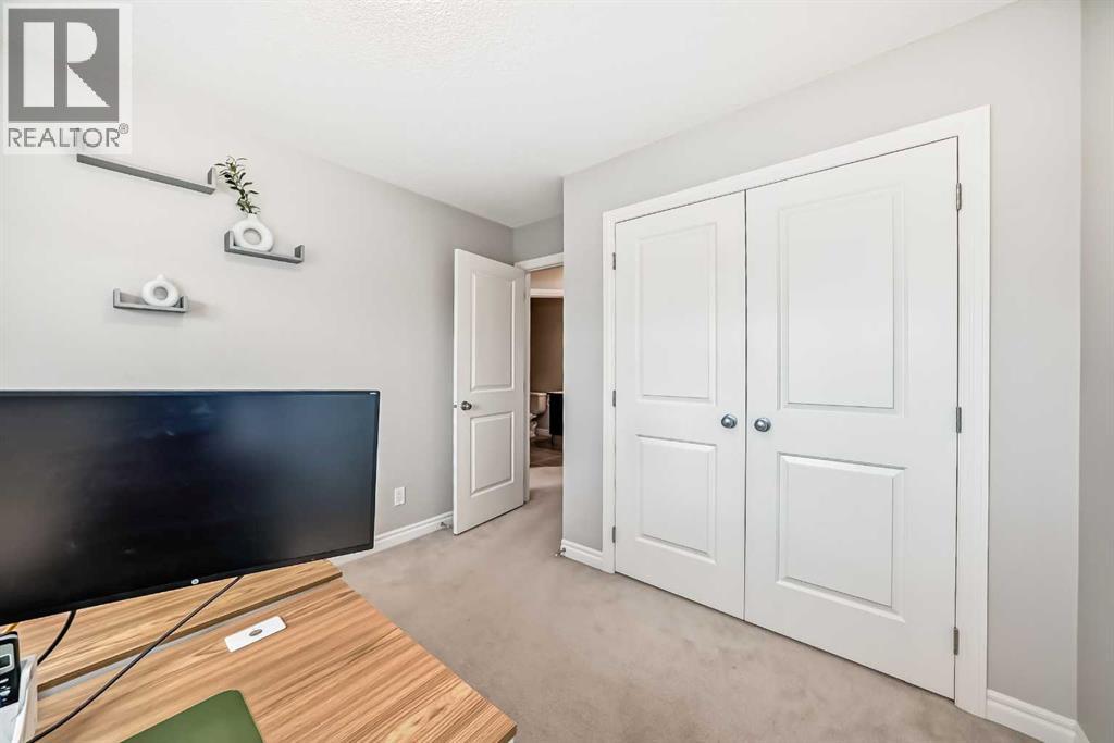 Photo 37 of 62 Nolanfield Heights Nw, Calgary AB