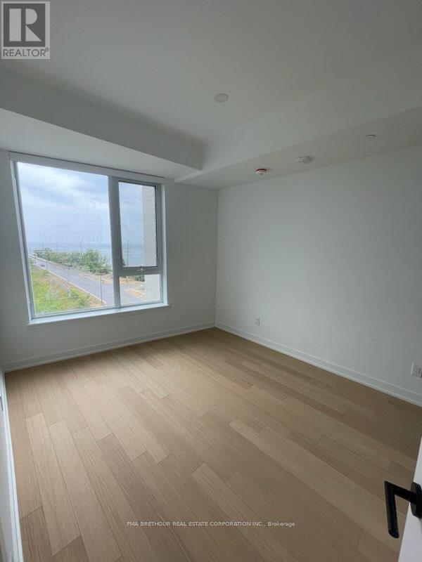 Photo 7 of 504 31 Huron Street, Collingwood ON