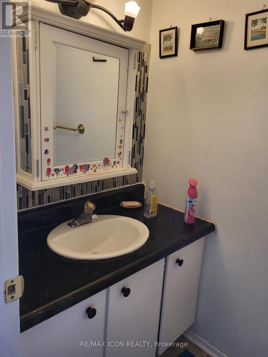 Photo 10 of 351 Trudelle Street, Toronto ON