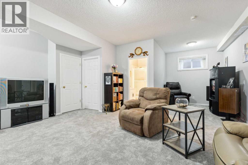 Photo 29 of 4 Marthas Meadow Place Ne, Calgary AB