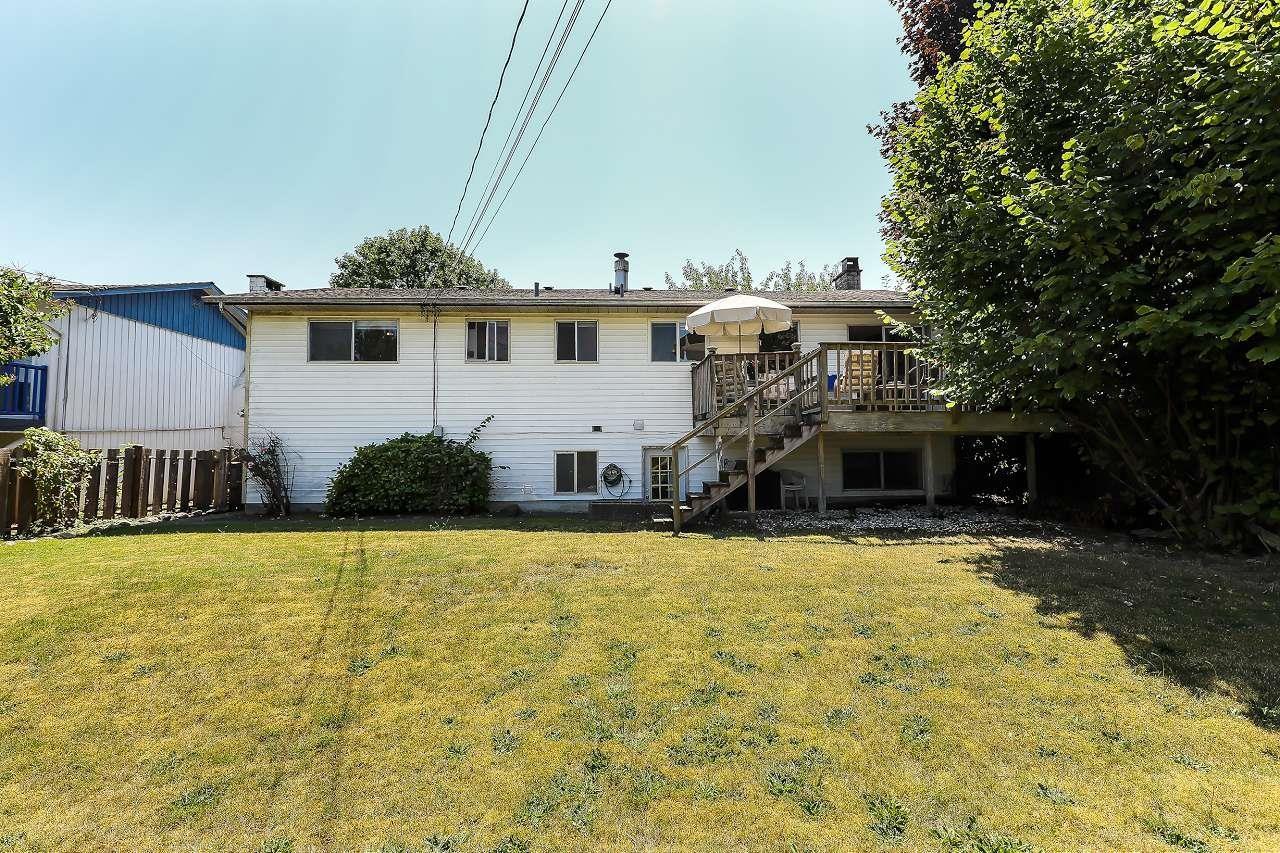 Photo 8 of 11064 Swan Crescent, Surrey BC