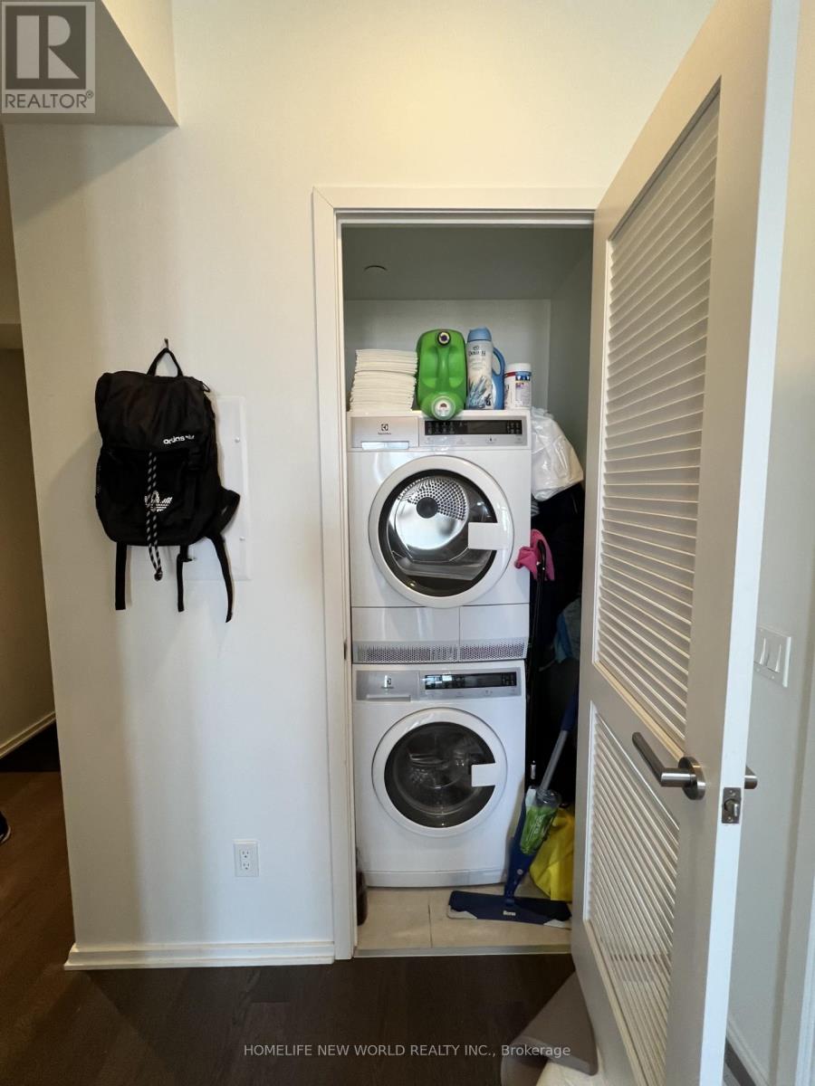 Photo 15 of 2606 16 Bonnycastle Street, Toronto ON