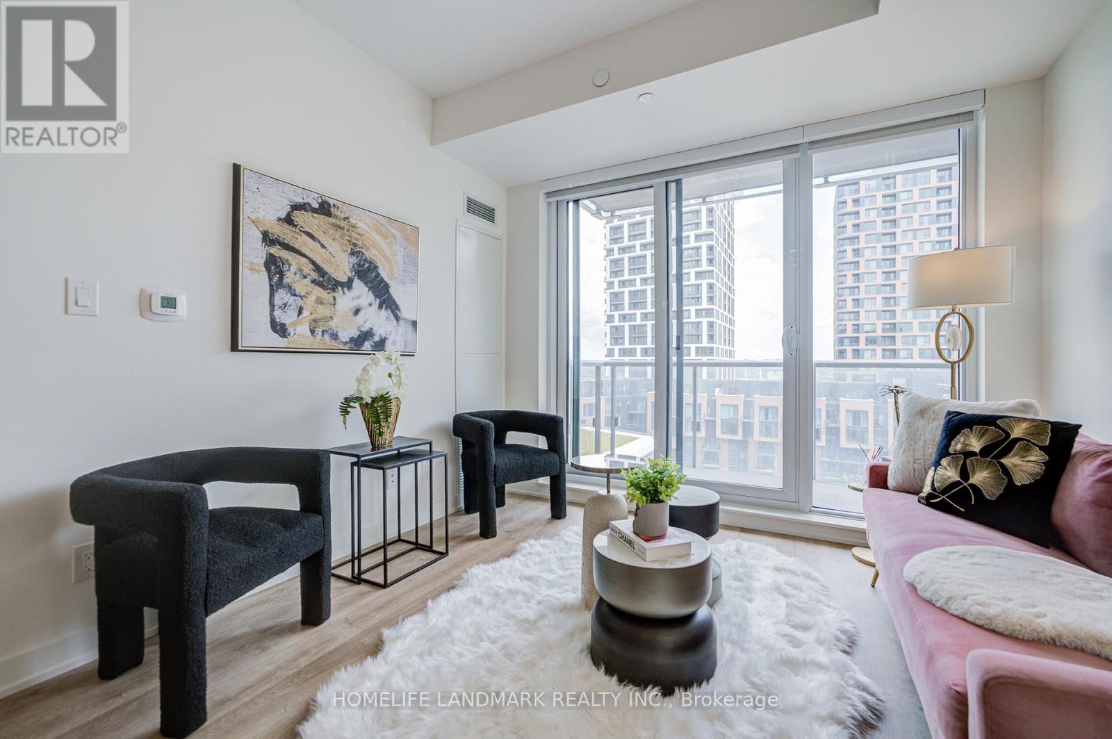 Photo 24 of 1302 8119 Birchmount Road, Markham ON