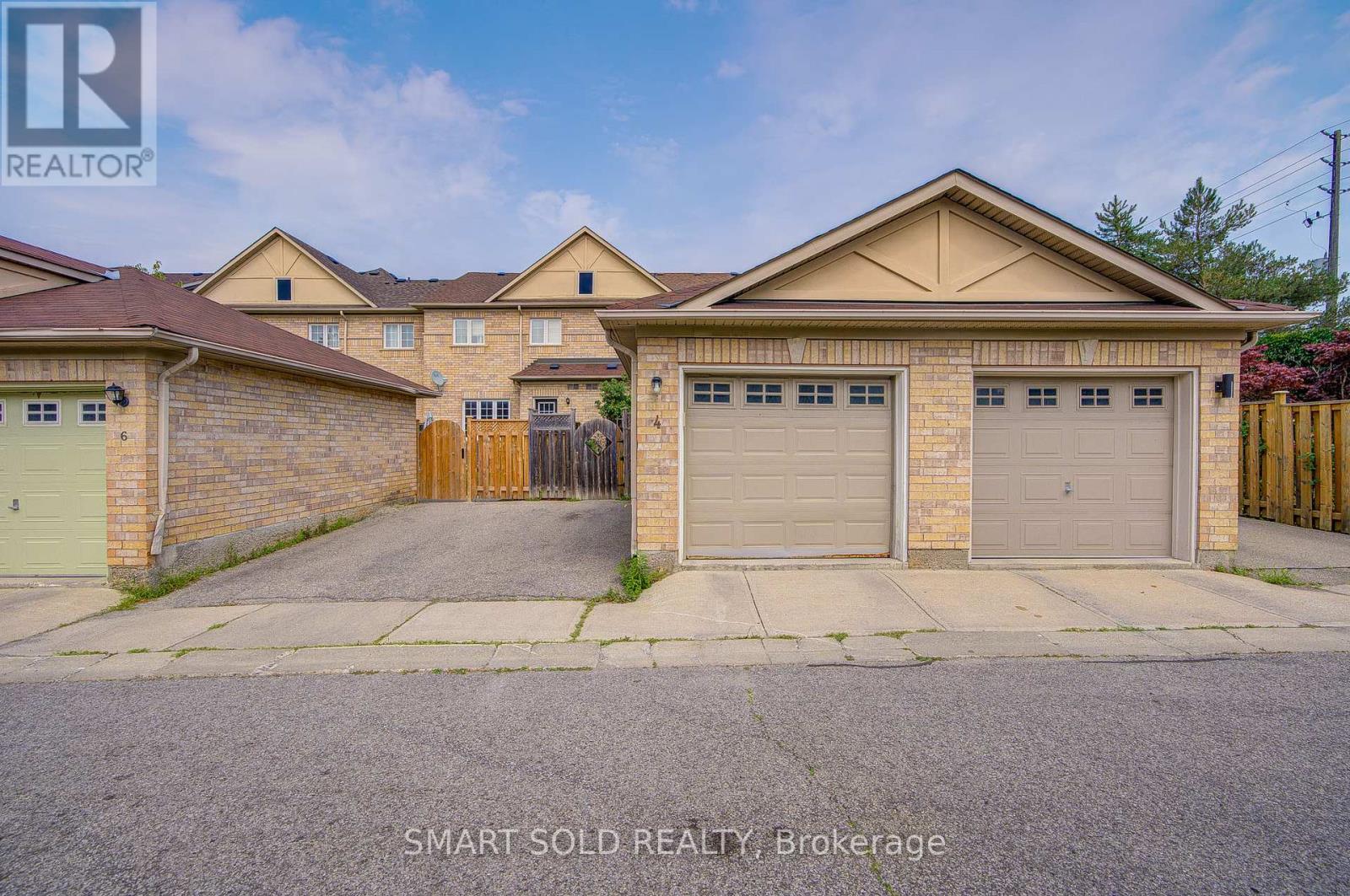 Single Family House for Sale in  THORNHILL WOODS DRIVE Vaughan (Patterson) 