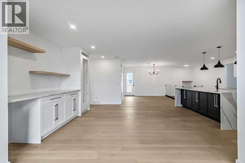 13016 Lake Twintree Road SE, Calgary, Alberta