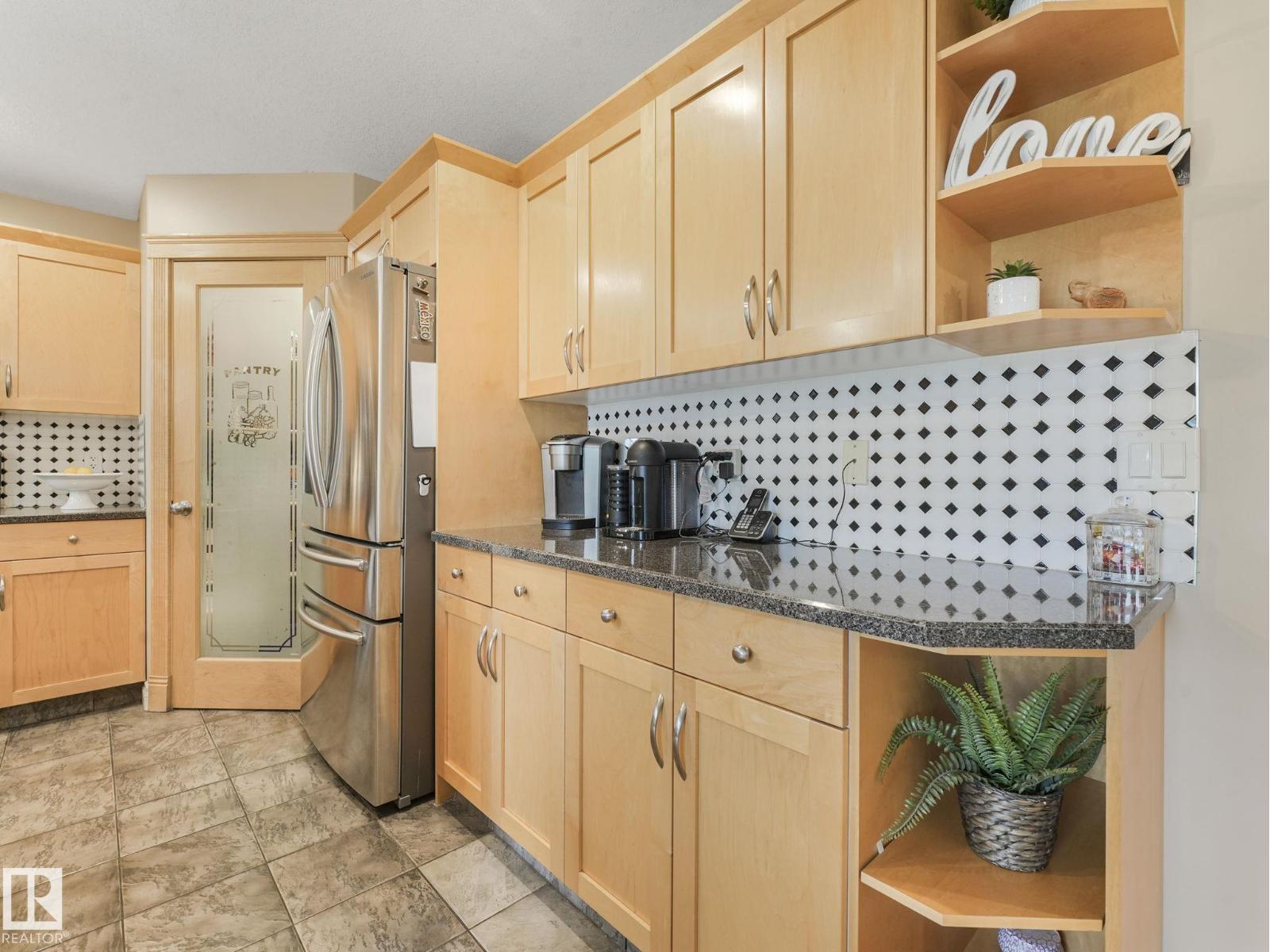 Photo 52 of 11839 174 Av Nw, Edmonton AB