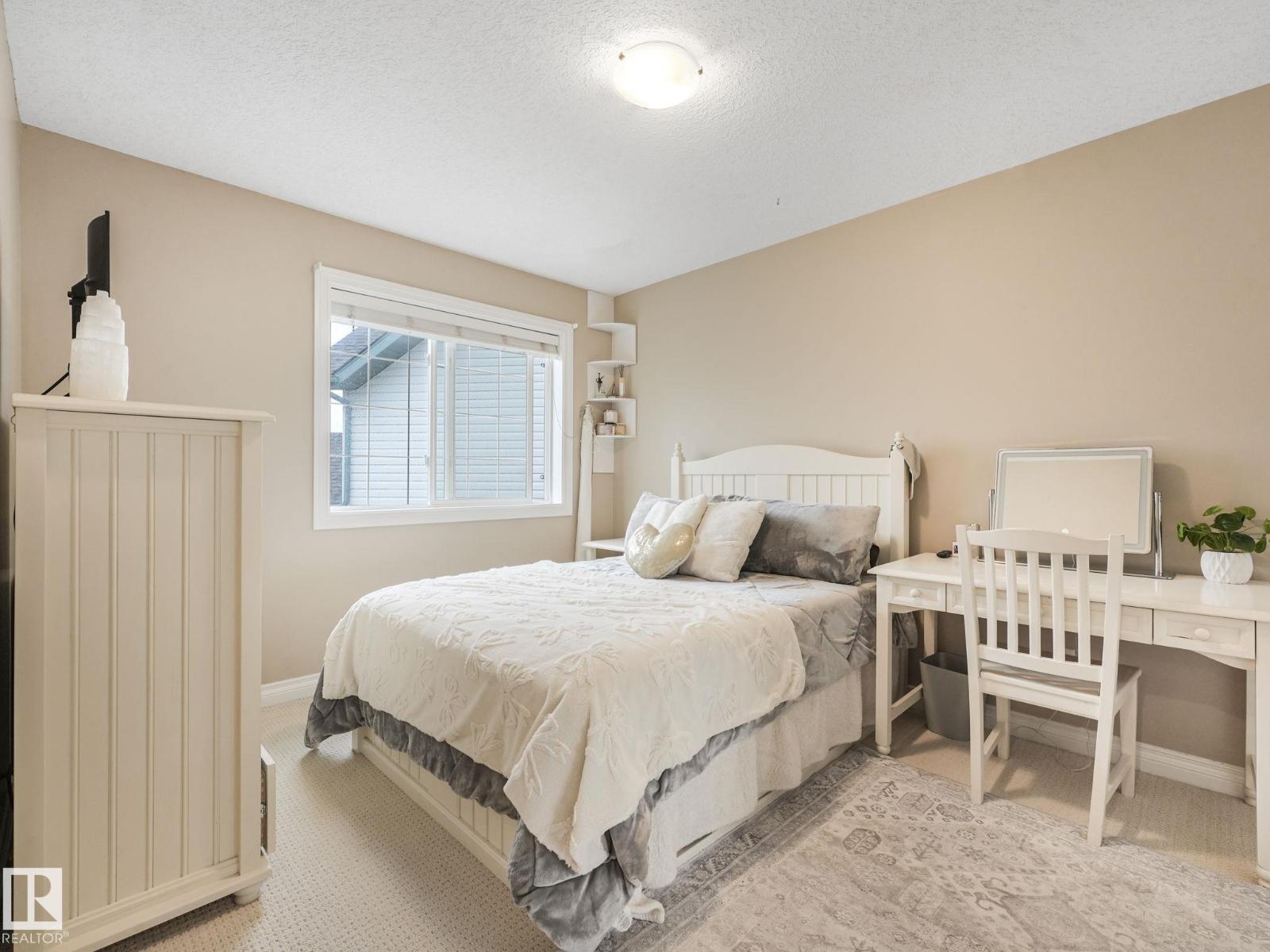 Photo 23 of 11839 174 Av Nw, Edmonton AB