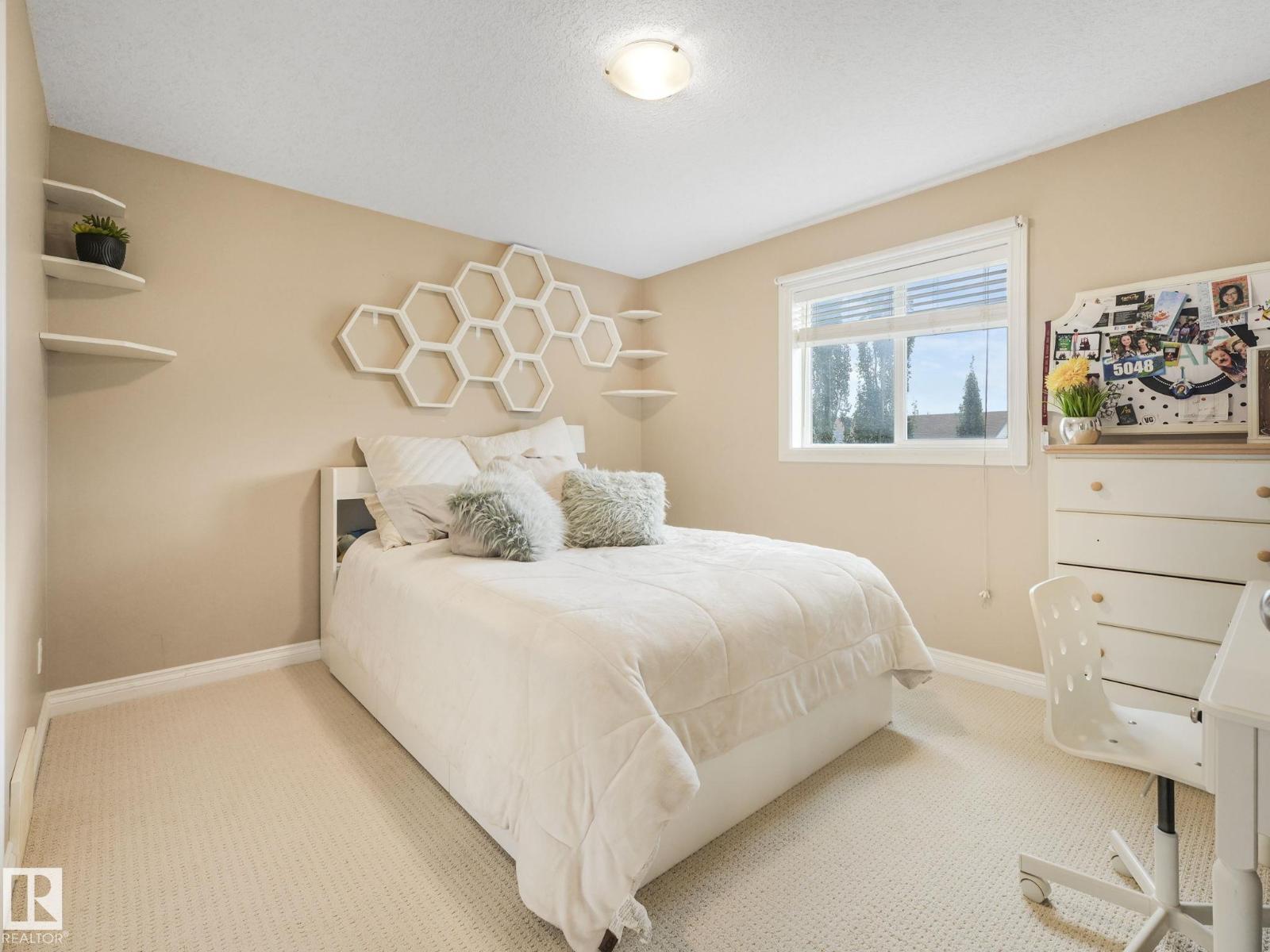 Photo 71 of 11839 174 Av Nw, Edmonton AB