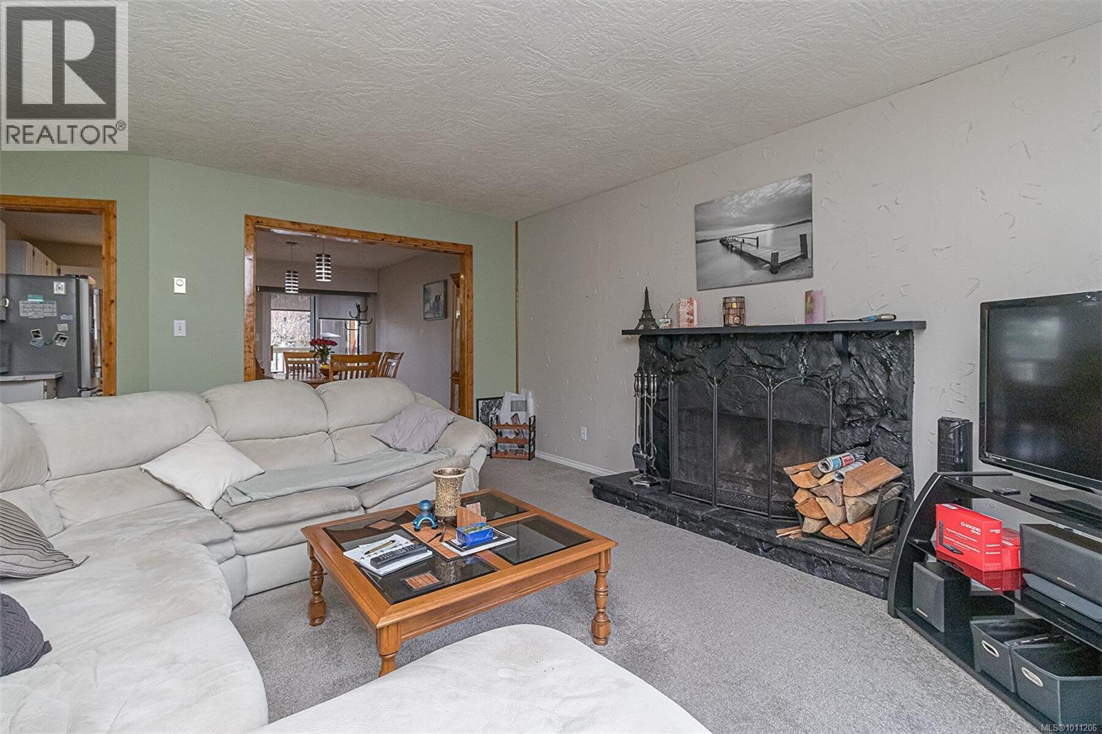 Photo 7 of 1135 Mcdonald Cres, Nanaimo BC