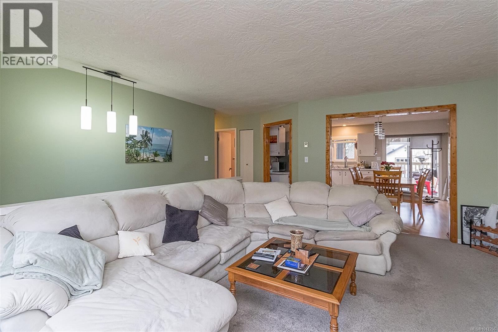 Photo 8 of 1135 Mcdonald Cres, Nanaimo BC