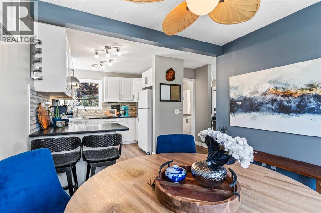 Single Family House for Sale in  Erin Grove SE Erin Woods Calgary 