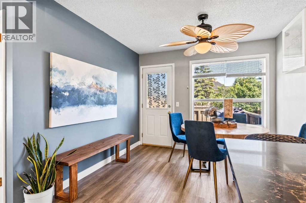 Single Family House for Sale in  Erin Grove SE Erin Woods Calgary 