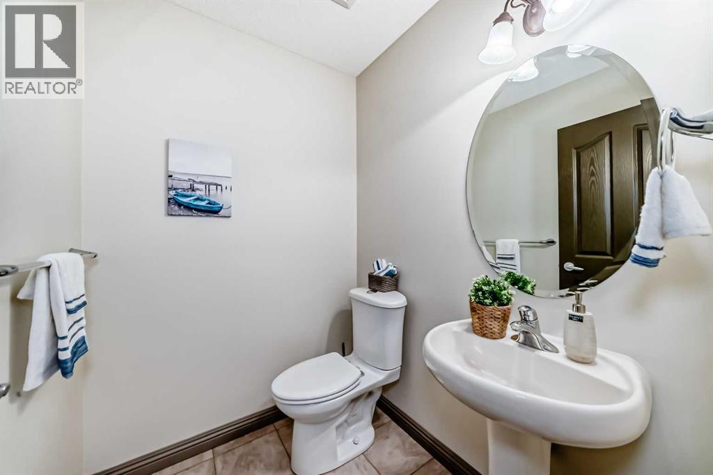 Single Family House for Sale in  Covehaven Gardens NE Coventry Hills Calgary 