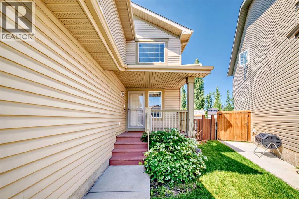 Single Family House for Sale in  Covehaven Gardens NE Coventry Hills Calgary 