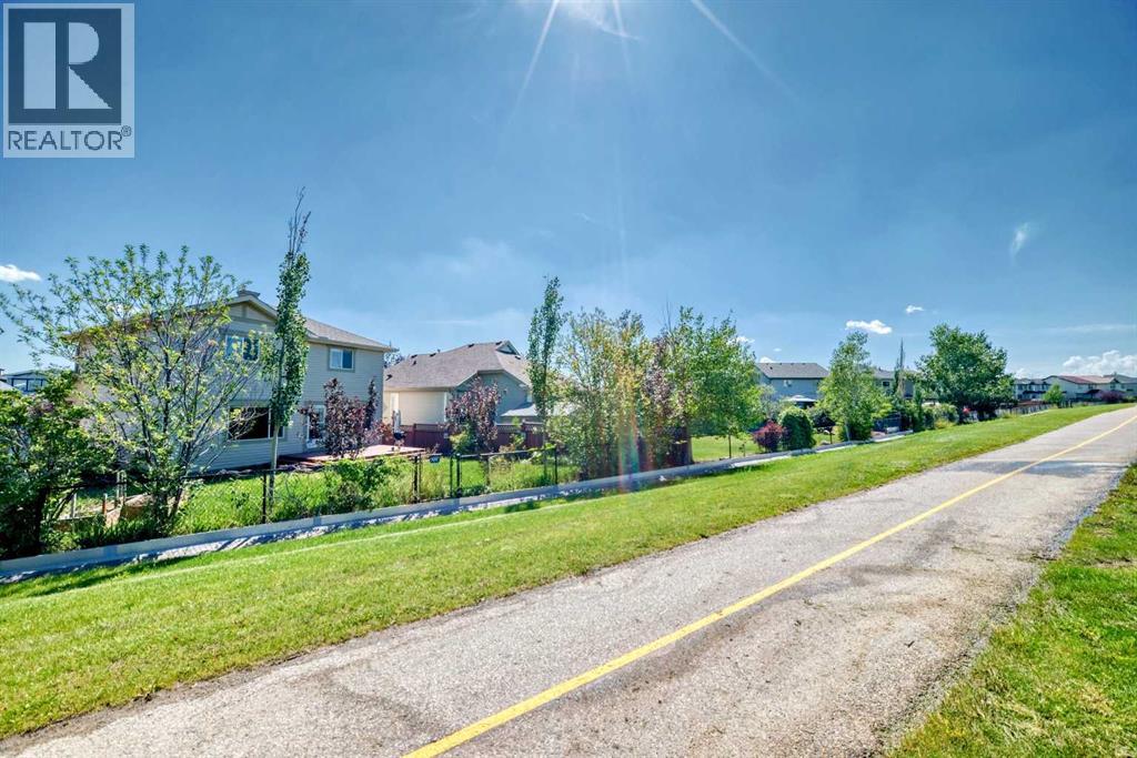 Single Family House for Sale in  Covehaven Gardens NE Coventry Hills Calgary 