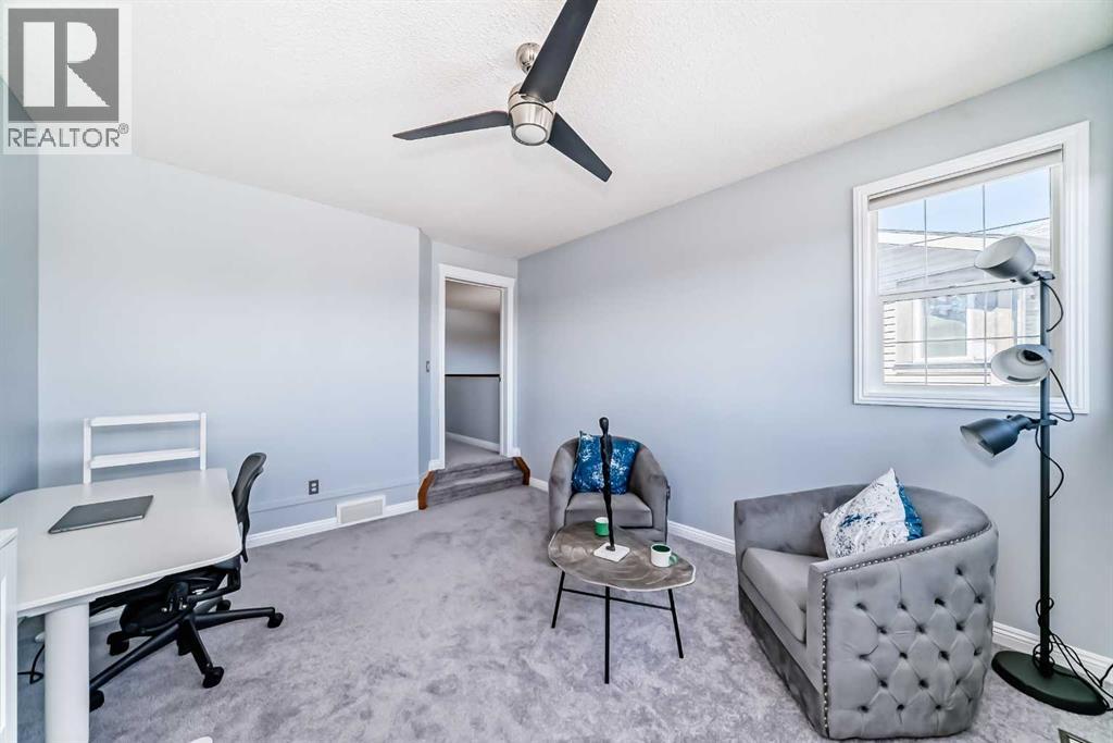 Single Family House for Sale in  Covehaven Gardens NE Coventry Hills Calgary 