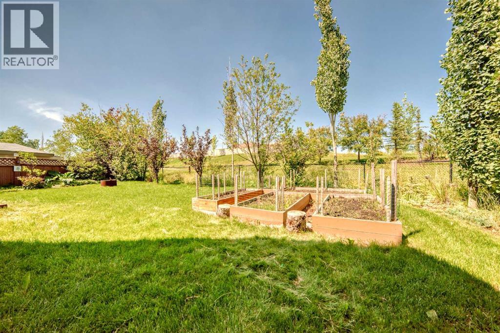 Single Family House for Sale in  Covehaven Gardens NE Coventry Hills Calgary 