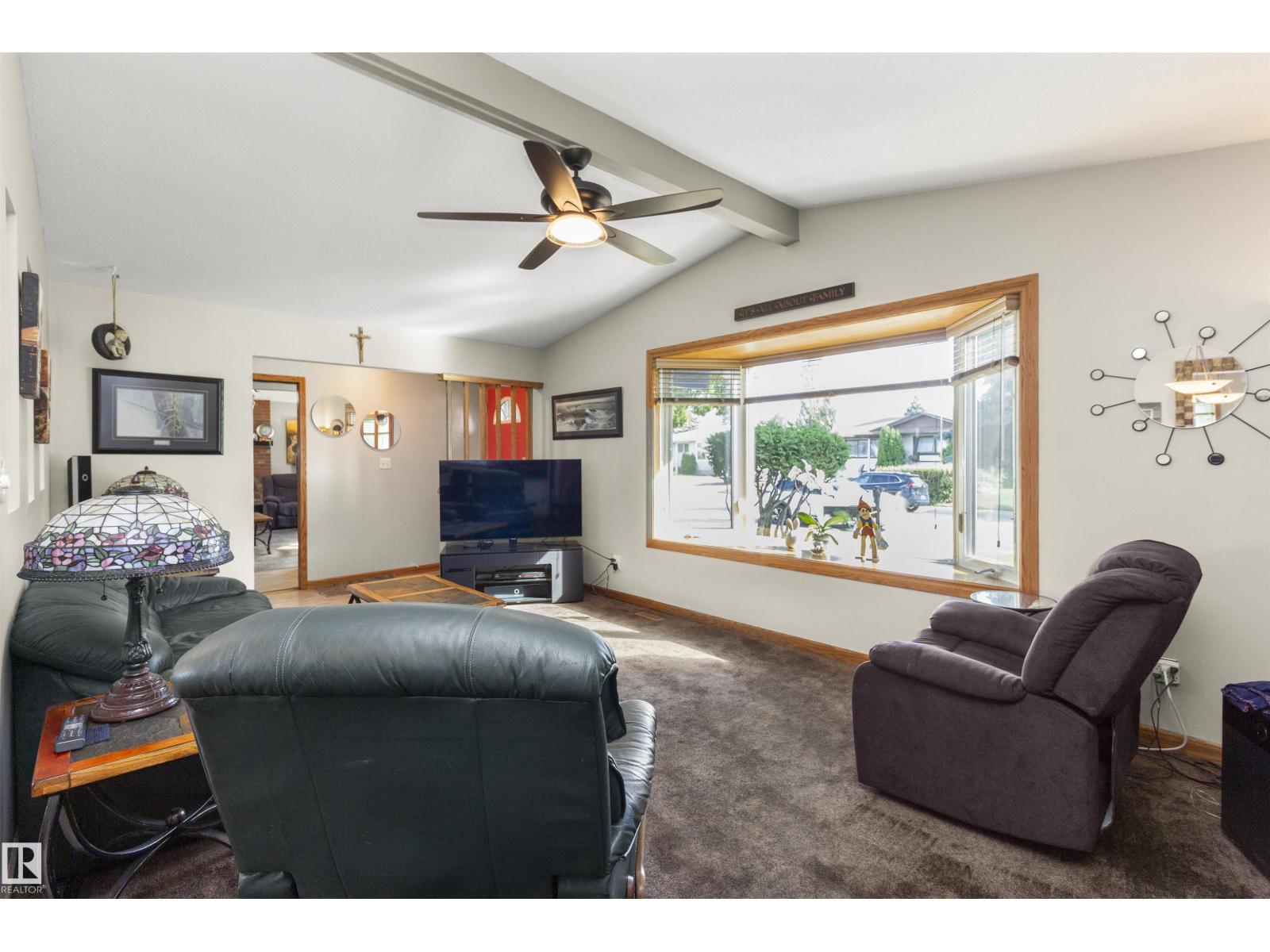 Photo 11 of 6928 13 Av Nw, Edmonton AB