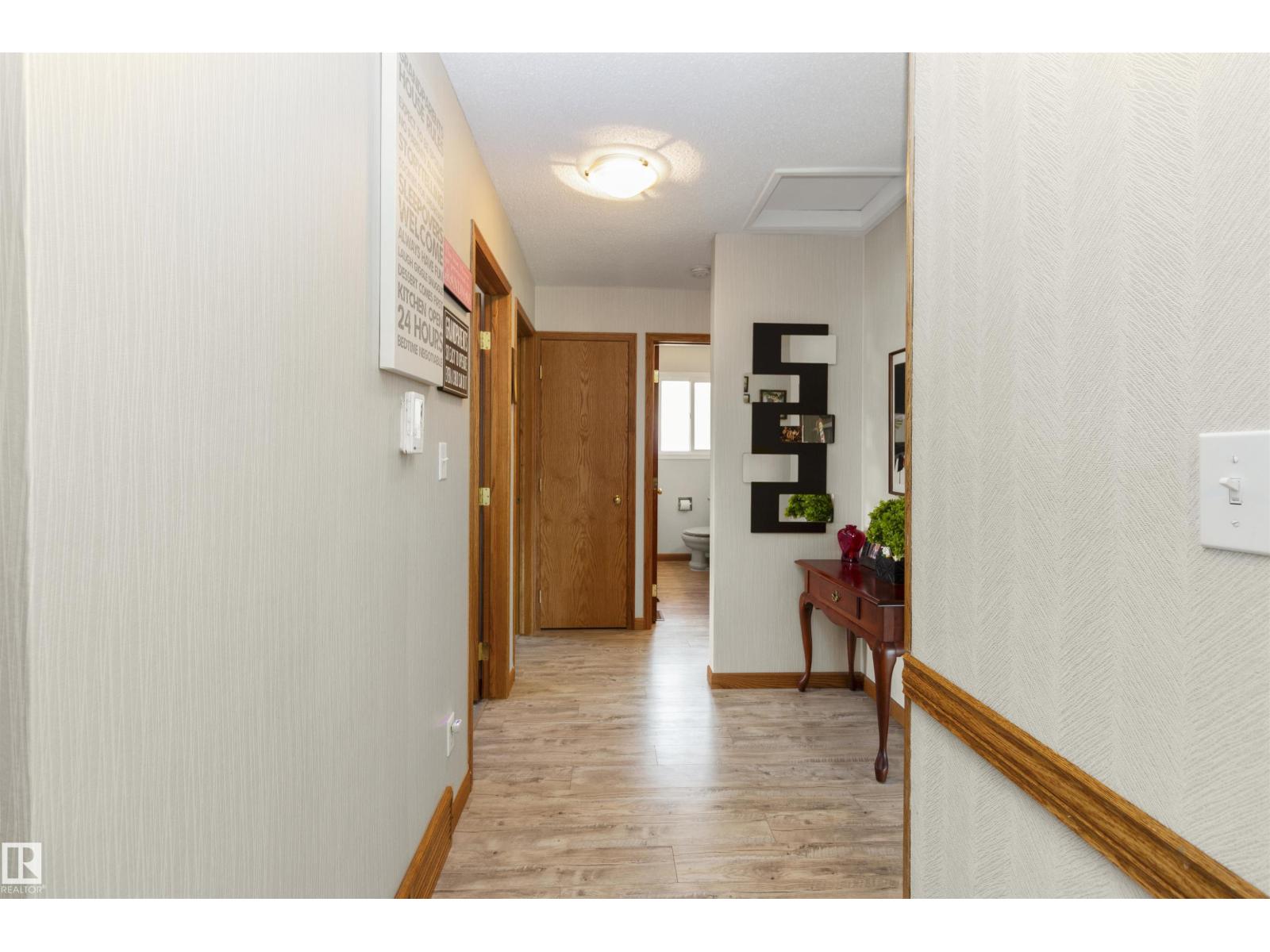 Photo 22 of 6928 13 Av Nw, Edmonton AB