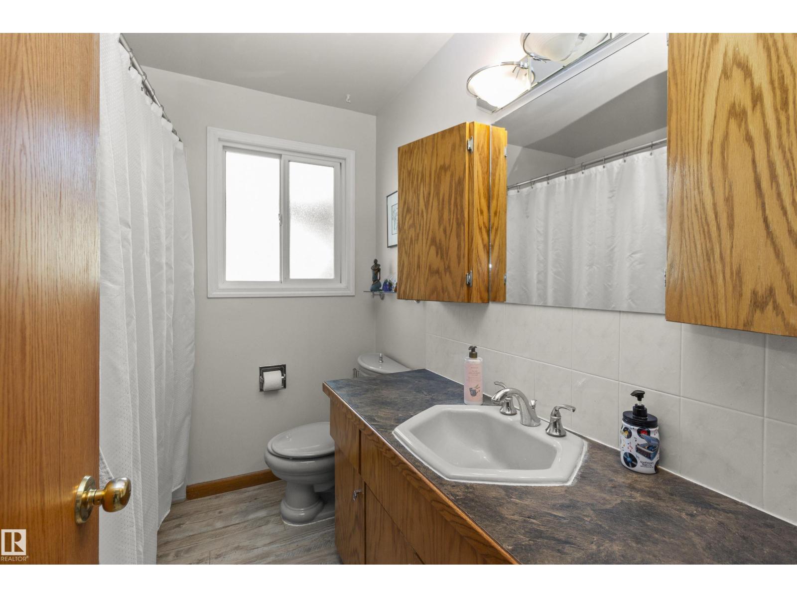 Photo 42 of 6928 13 Av Nw, Edmonton AB