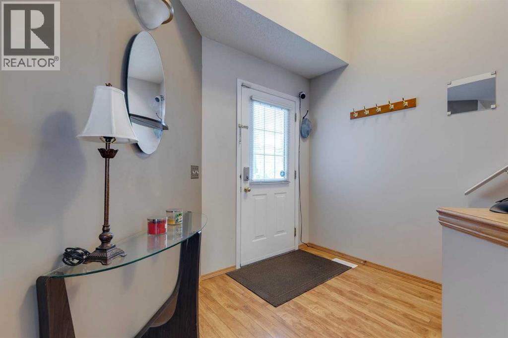 Single Family House for Sale in  Evansbrooke Manor NW Evanston Calgary 