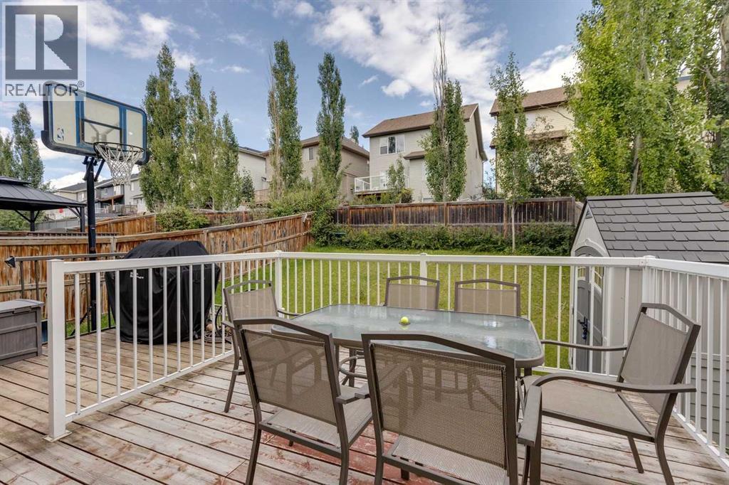 Single Family House for Sale in  Evansbrooke Manor NW Evanston Calgary 