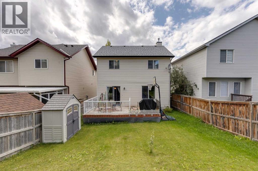 Single Family House for Sale in  Evansbrooke Manor NW Evanston Calgary 
