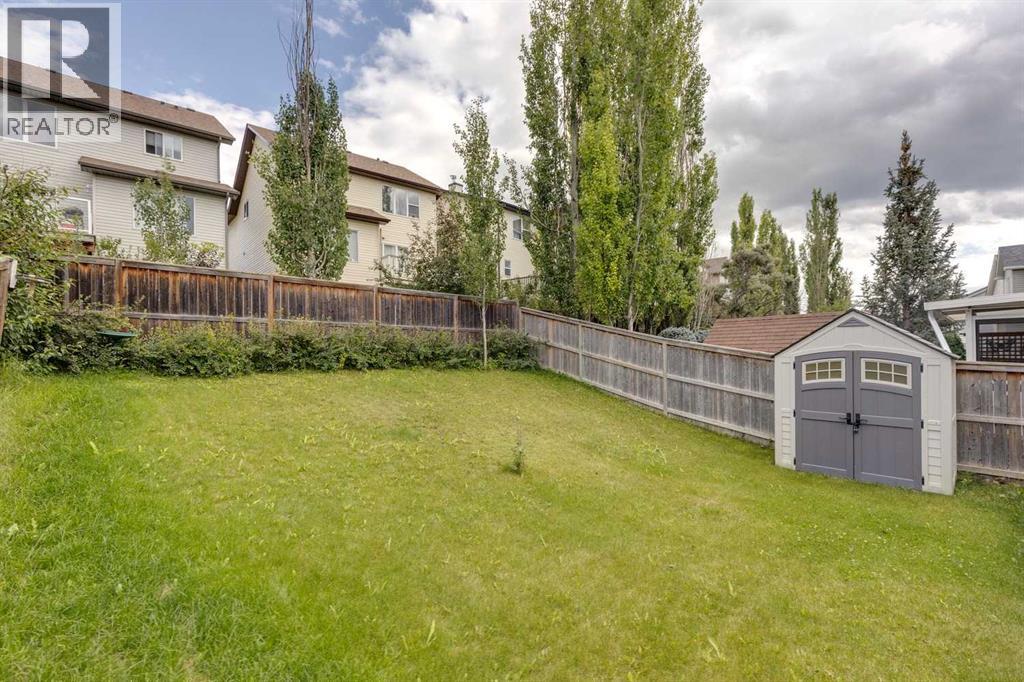 Single Family House for Sale in  Evansbrooke Manor NW Evanston Calgary 