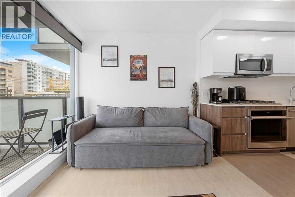 Single Family House for Sale in   A Street NW Sunnyside Calgary 