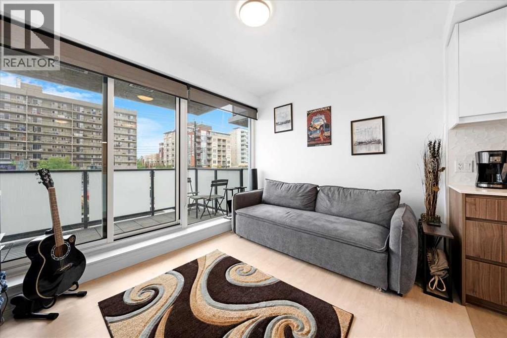 Single Family House for Sale in   A Street NW Sunnyside Calgary 