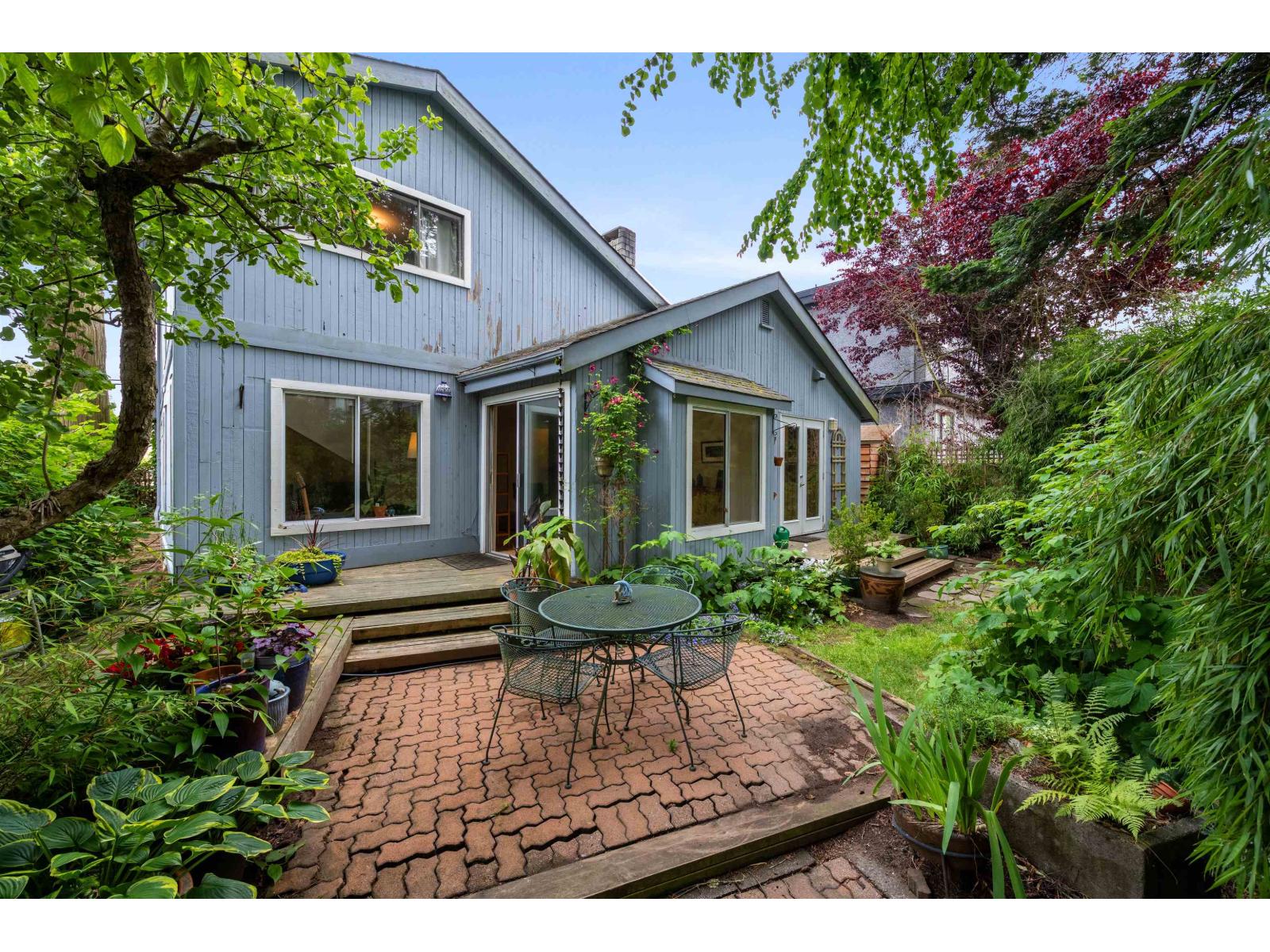 Photo 36 of 1430 Bergstrom Road, White Rock BC