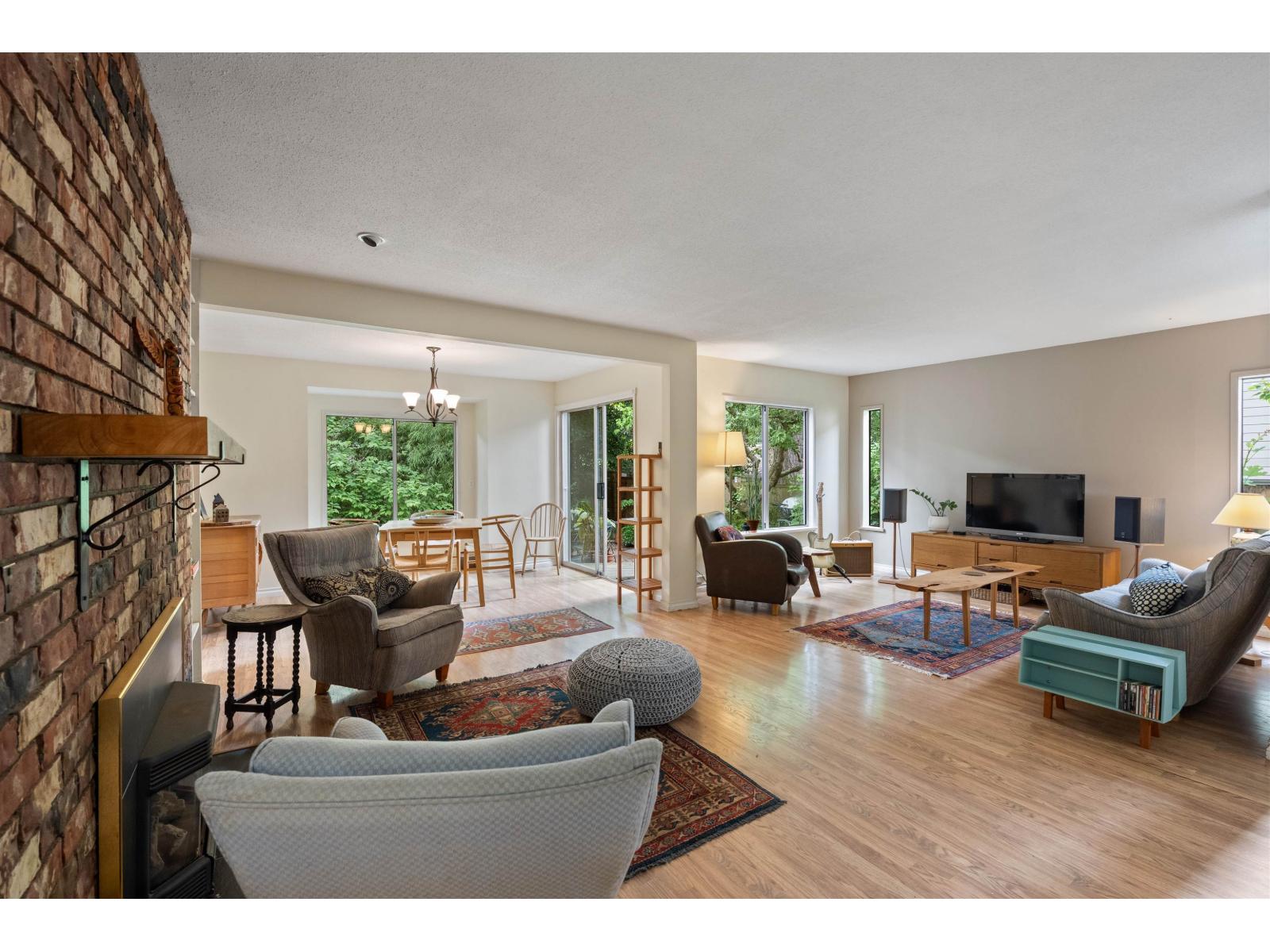 Photo 31 of 1430 Bergstrom Road, White Rock BC