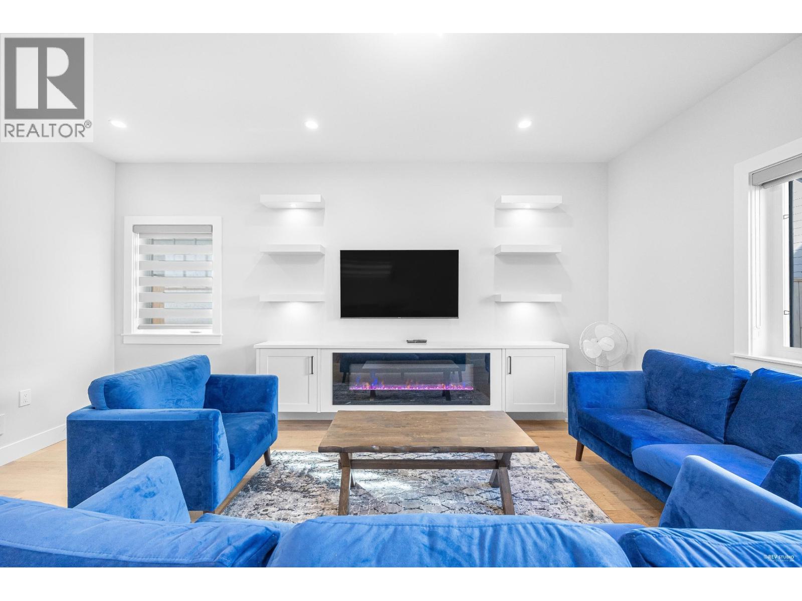 4911A 53 Street, Delta