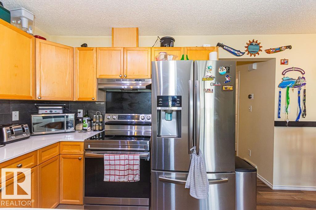 Photo 12 of 56 451 Hyndman Cr Nw, Edmonton AB