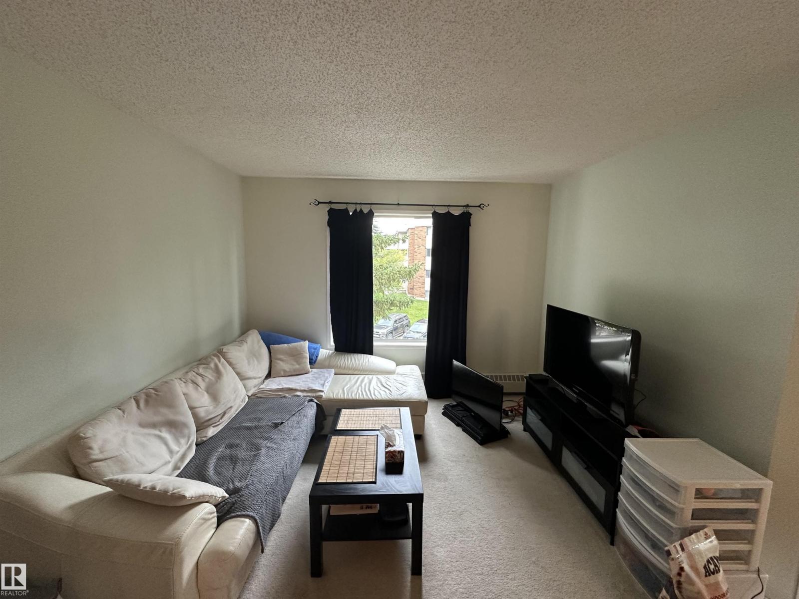 Photo 3 of 318 17109 67 Av Nw, Edmonton AB