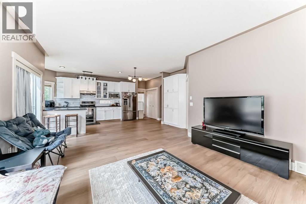 Single Family House for Sale in  Sherwood Terrace NW Sherwood Calgary 