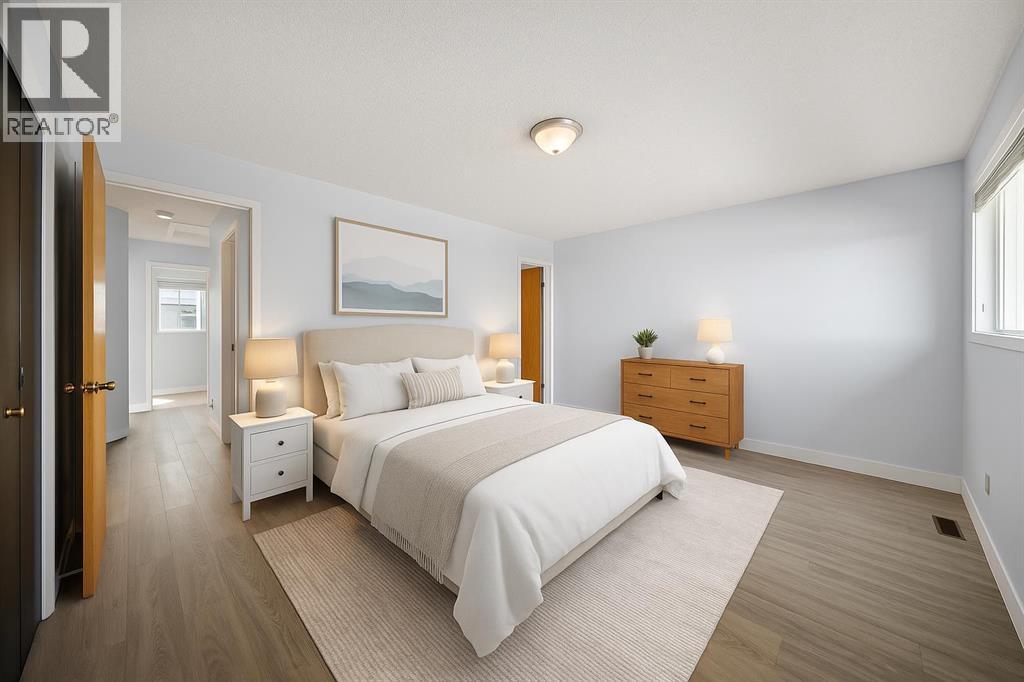 Single Family House for Sale in  Bedford Manor NE Beddington Heights Calgary 