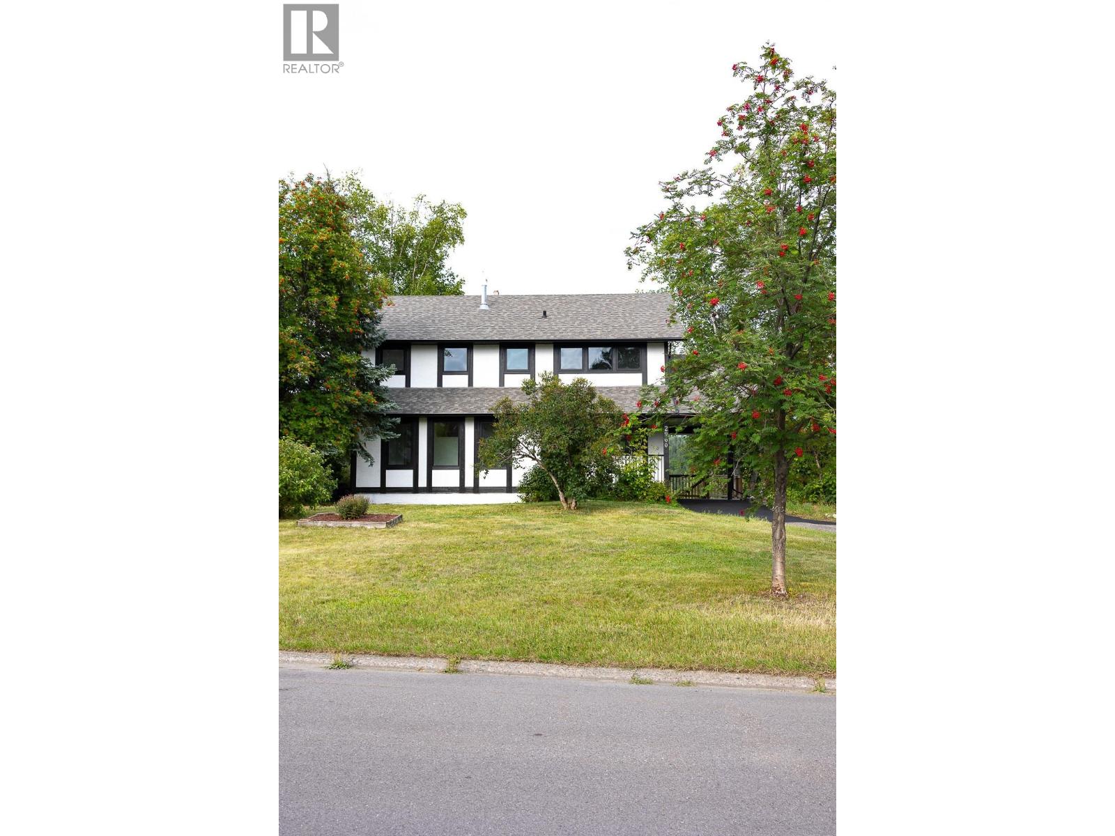 Photo 2 of 2960 Nechako Drive, Prince George BC