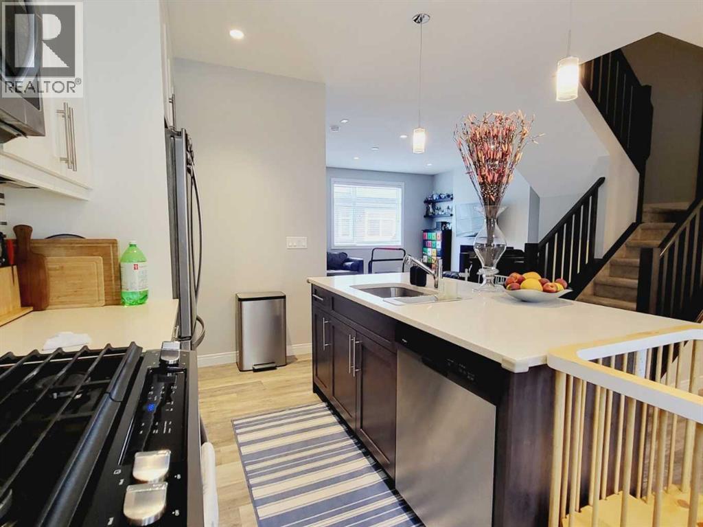 Single Family House for Sale in  Wentworth Row SW West Springs Calgary 